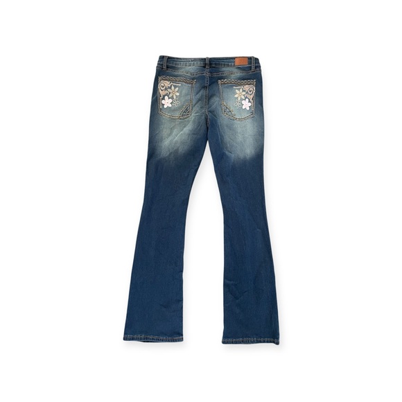 K & K CALIFORNIA Denim - K&K California Y2K embroidered floral pocket lowrise flare Nostalgia jeans 9/10